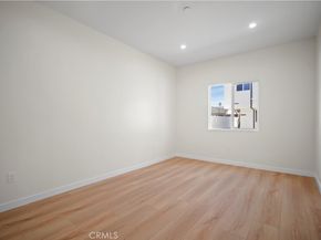 7726 Laurel Canyon Boulevard, North Hollywood CA 91605