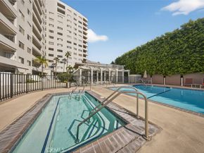 7250 Franklin Avenue 409, Los Angeles CA 90046