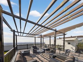 7250 Franklin Avenue 409, Los Angeles CA 90046