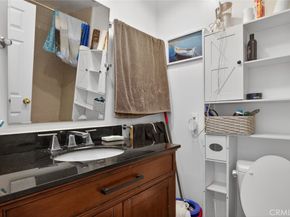 7250 Franklin Avenue 409, Los Angeles CA 90046