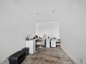 7250 Franklin Avenue 409, Los Angeles CA 90046