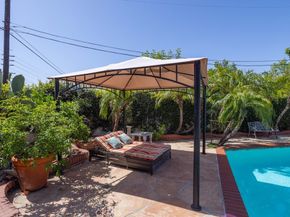 18900 Vincennes St, Northridge CA 91324