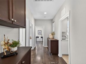 20800 Campania, Porter Ranch CA 91326