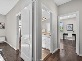 20800 Campania, Porter Ranch CA 91326