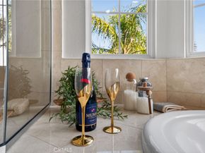 20800 Campania, Porter Ranch CA 91326