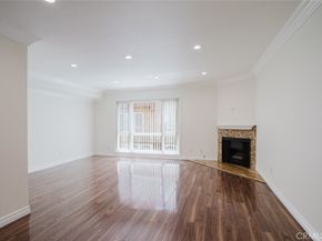 7319 Hazeltine Avenue 4, Van Nuys CA 91405