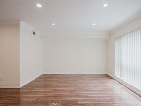 7319 Hazeltine Avenue 4, Van Nuys CA 91405