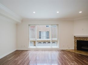 7319 Hazeltine Avenue 4, Van Nuys CA 91405