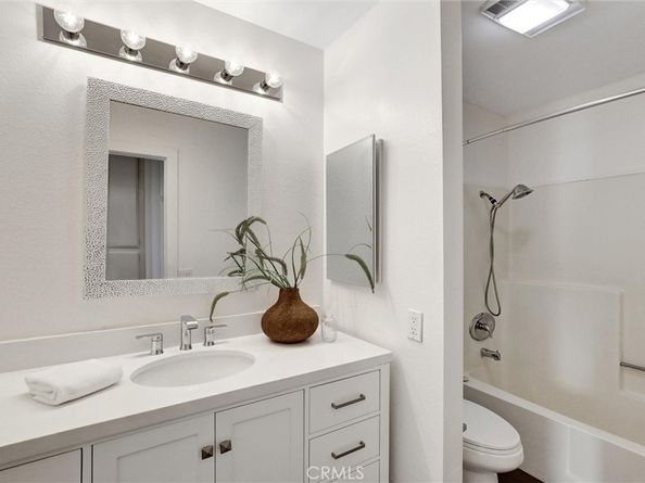 380 W Wilson Street C101, Costa Mesa CA 92627