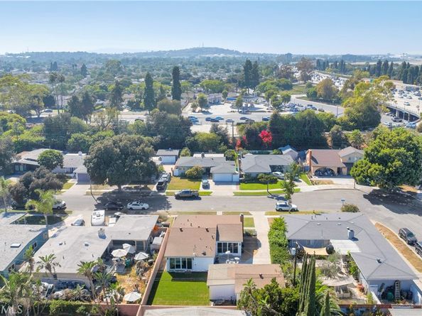 2430 Marber Avenue, Long Beach CA 90815