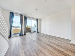 1658 Topanga, Costa Mesa CA 92627