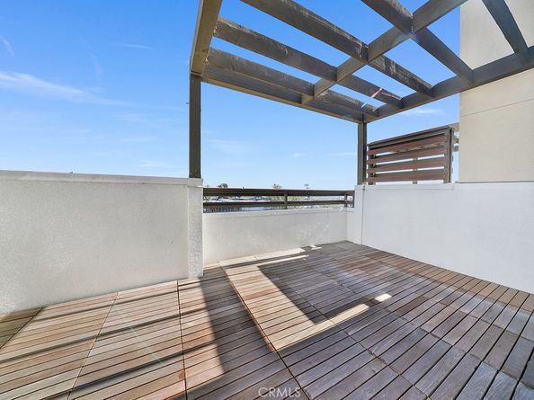 1658 Topanga, Costa Mesa CA 92627