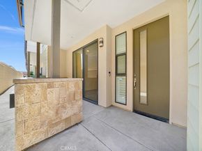 1658 Topanga, Costa Mesa CA 92627