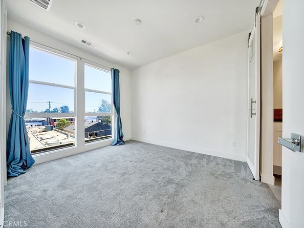 1658 Topanga, Costa Mesa CA 92627