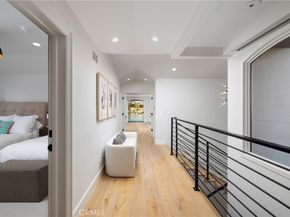 704 Via Lido Nord, Newport Beach CA 92663