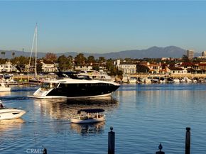 704 Via Lido Nord, Newport Beach CA 92663