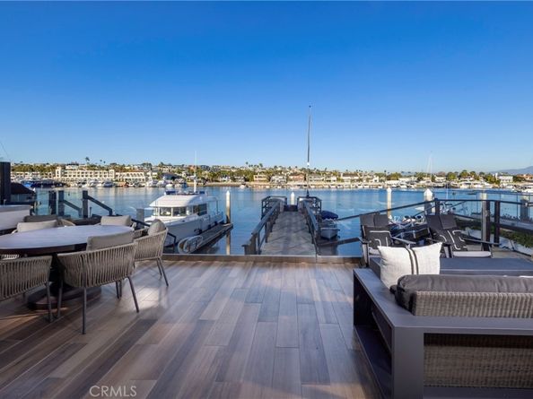704 Via Lido Nord, Newport Beach CA 92663