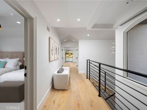 704 Via Lido Nord, Newport Beach CA 92663