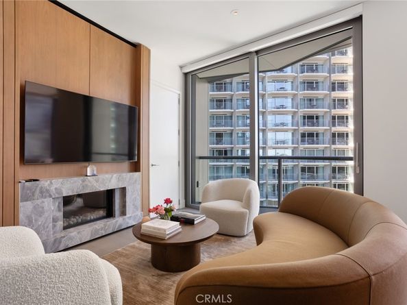 211 W Elm Court 3C, Los Angeles CA 90067
