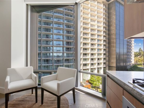211 W Elm Court 3C, Los Angeles CA 90067