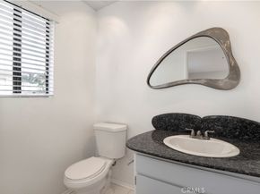 1814 8th Unit L, Monrovia CA 91016