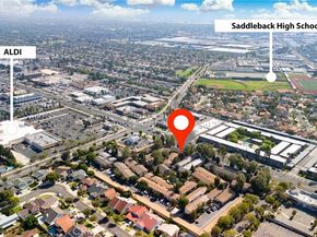 3050 S Bristol 1J, Santa Ana CA 92704
