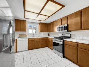 570 W 14th 4, San Pedro CA 90731