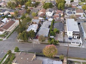 907 E 109th Place, Los Angeles CA 90059