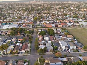 907 E 109th Place, Los Angeles CA 90059