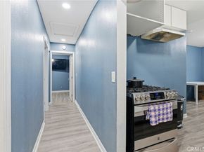 907 E 109th Place, Los Angeles CA 90059