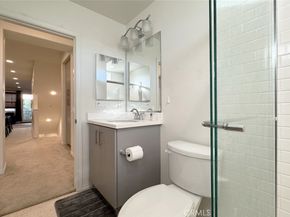 1530 W 1st 19, Santa Ana CA 92703