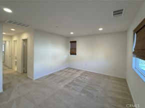 1530 W 1st 19, Santa Ana CA 92703