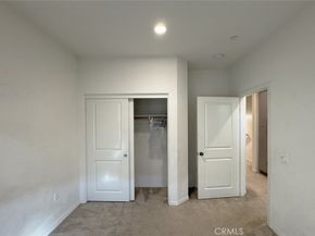 1530 W 1st 19, Santa Ana CA 92703