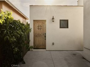 6652 Hough Street, Los Angeles CA 90042