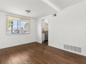 21A Tustin, Costa Mesa CA 92627