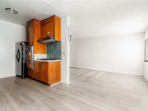 7000 S La Cienega 25, Inglewood CA 90302