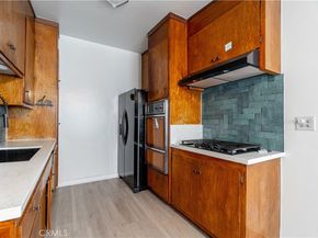 7000 S La Cienega 25, Inglewood CA 90302