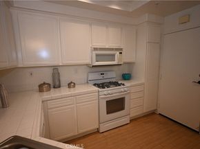 3603 Ladrillo Aisle, Irvine CA 92606