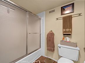 5001 E Atherton 204, Long Beach CA 90815