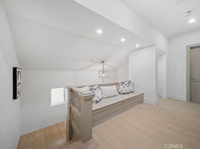 1676 W 24th, Los Angeles CA 90007