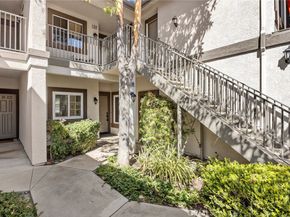 208 Chaumont, Lake Forest CA 92610