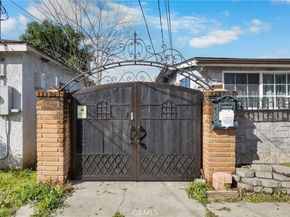 626 N Grand, Santa Ana CA 92701