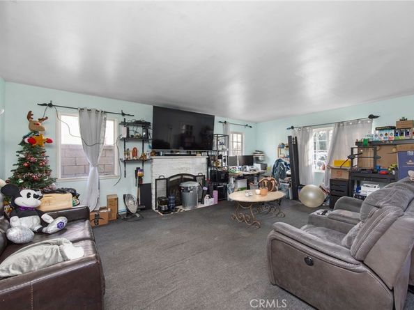 626 N Grand, Santa Ana CA 92701