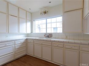 1111 W 54th, Los Angeles CA 90037