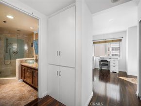 525 E Seaside Way 409, Long Beach CA 90802