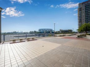525 E Seaside Way 409, Long Beach CA 90802