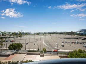 525 E Seaside Way 409, Long Beach CA 90802