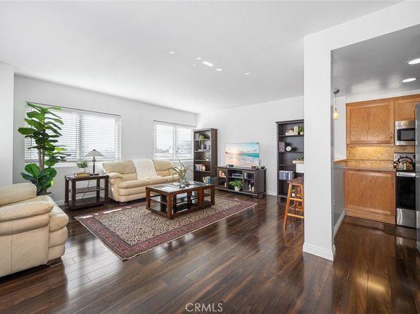 525 E Seaside Way 409, Long Beach CA 90802