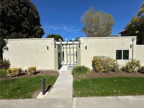 2382 Via Mariposa W D, Laguna Woods CA 92637