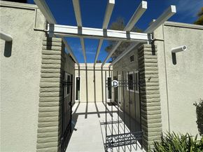 2382 Via Mariposa W D, Laguna Woods CA 92637